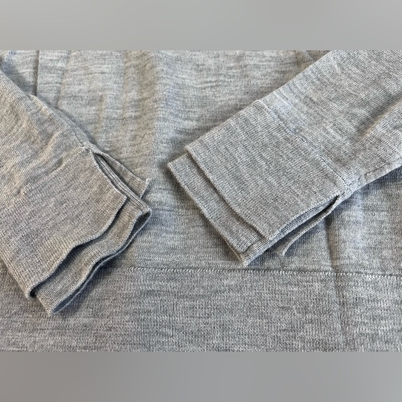 Banana Republic Lime Gray 100% Merino Wool Crewneck Sweater Size S - Picture 10 of 10